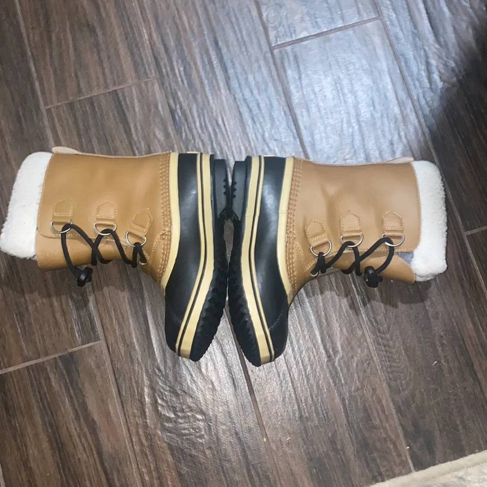 COPY - Sorel Caribou waterproof boots